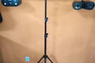 Zestaw oświetleniowy na statywie wzory o kolory