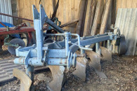 Pługi piątki do podorywki