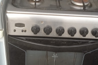 kuchenka gazowo-elktyczna srebrna