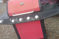 grill gazowy duzy z zeliwnymi rusztami kompletn