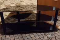 Szklany stolik pod RTV